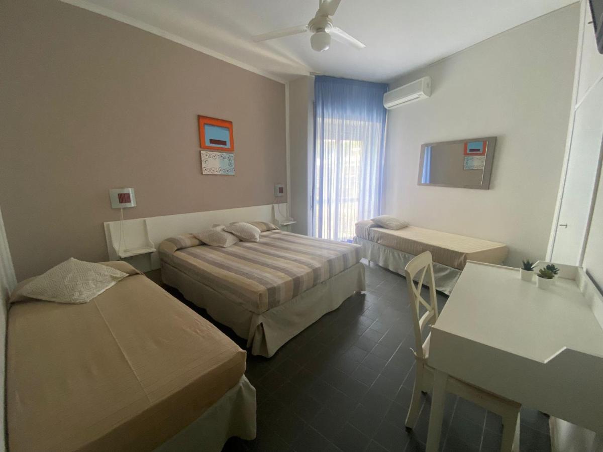 Hotel Anna Terracina Eksteriør billede