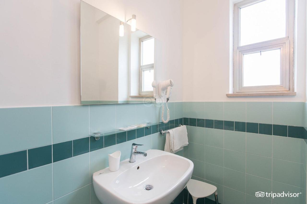 Hotel Anna Terracina Eksteriør billede