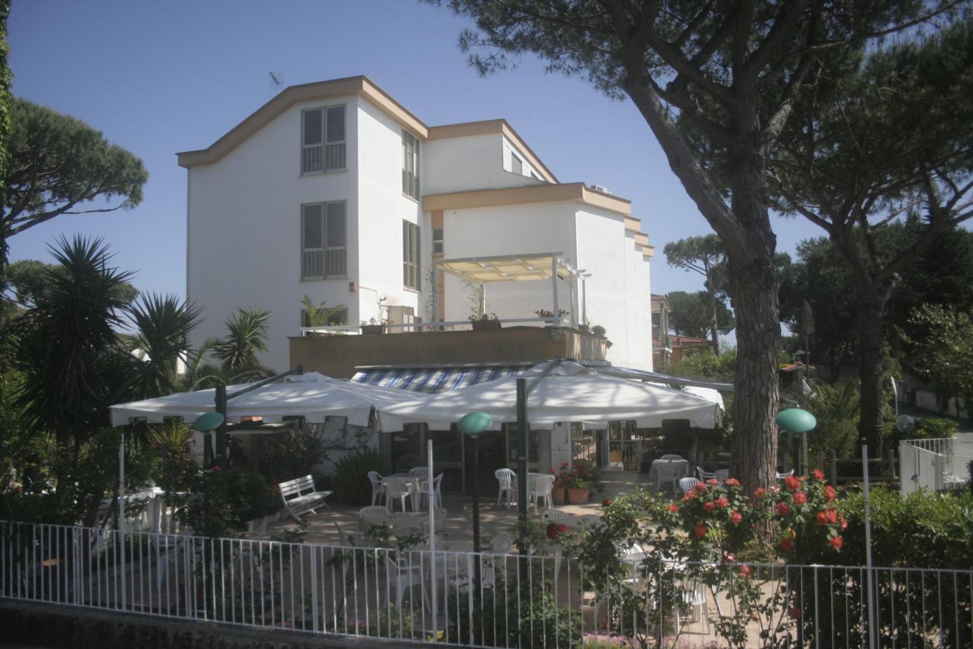 Hotel Anna Terracina Eksteriør billede