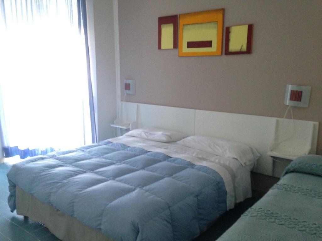 Hotel Anna Terracina Værelse billede