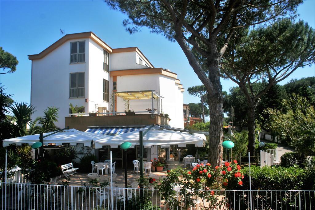 Hotel Anna Terracina Eksteriør billede