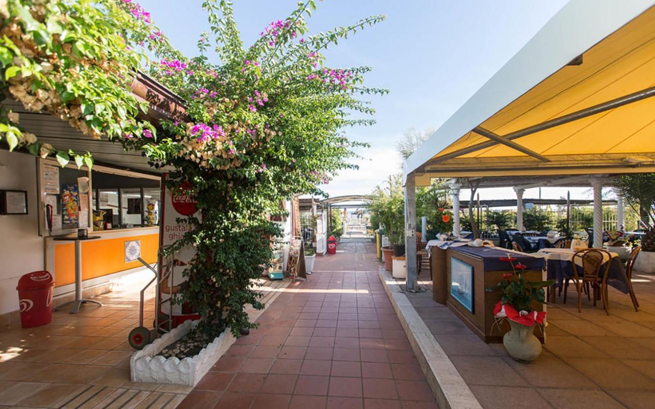 Hotel Anna Terracina Eksteriør billede